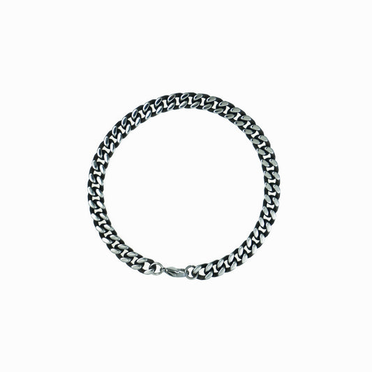 High contrast cuban chain