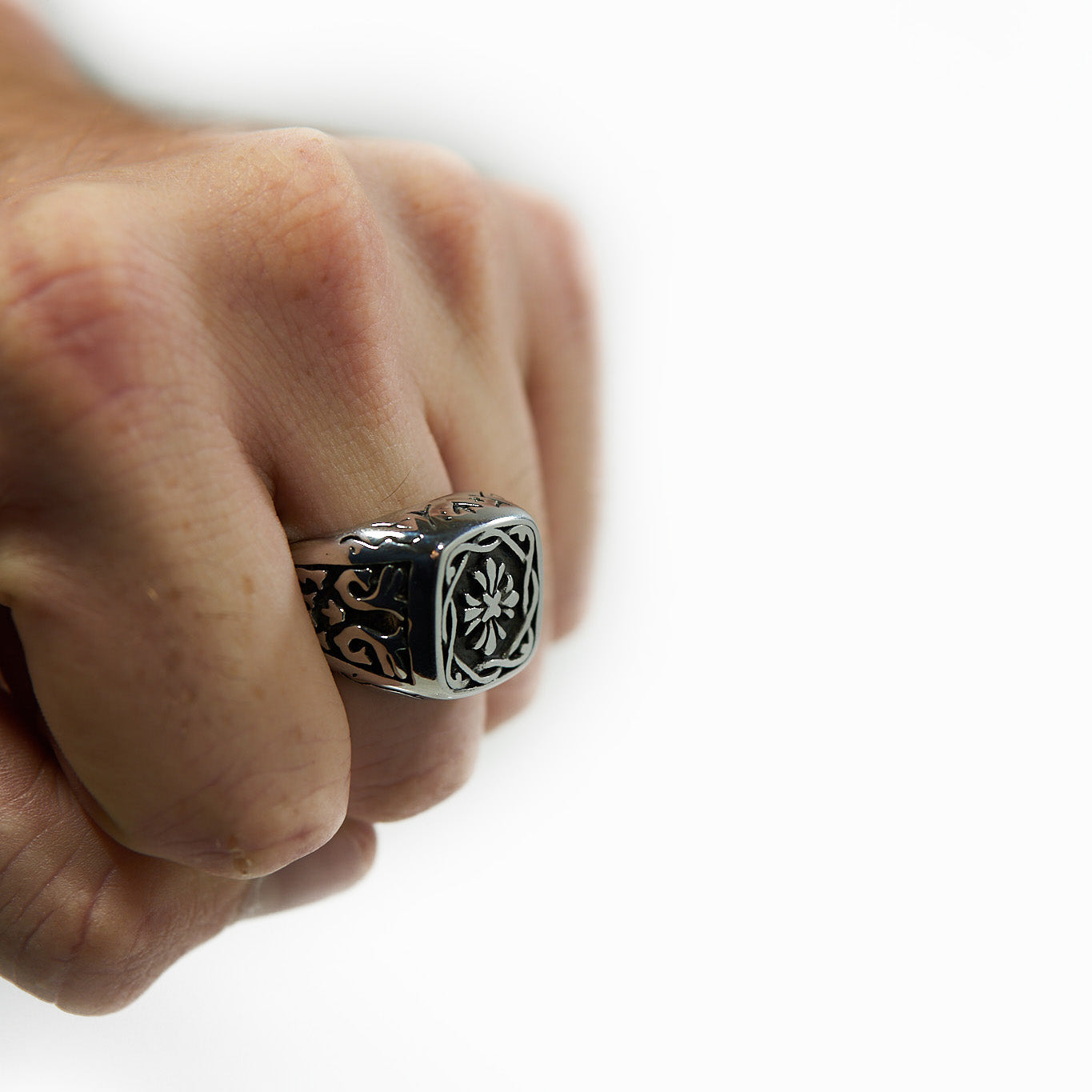 Ring for men (flower)