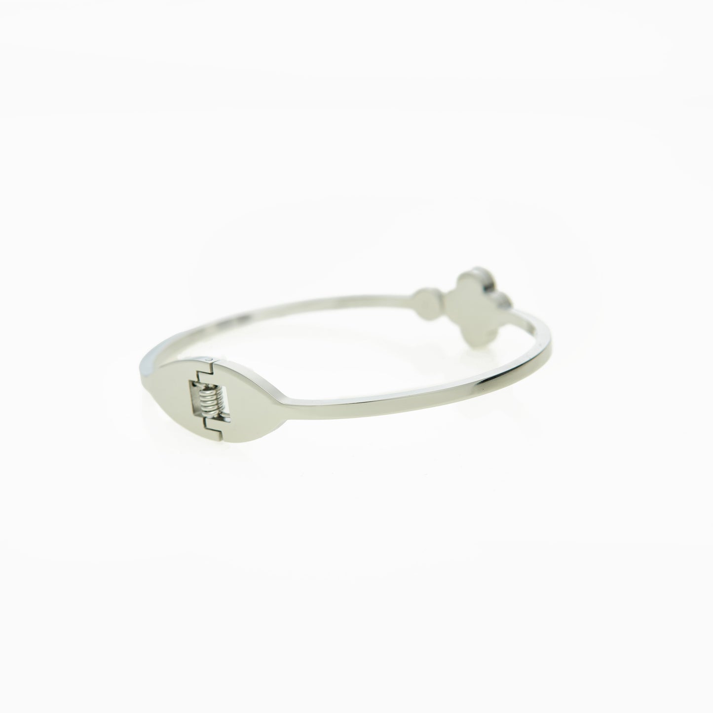Cross cuff