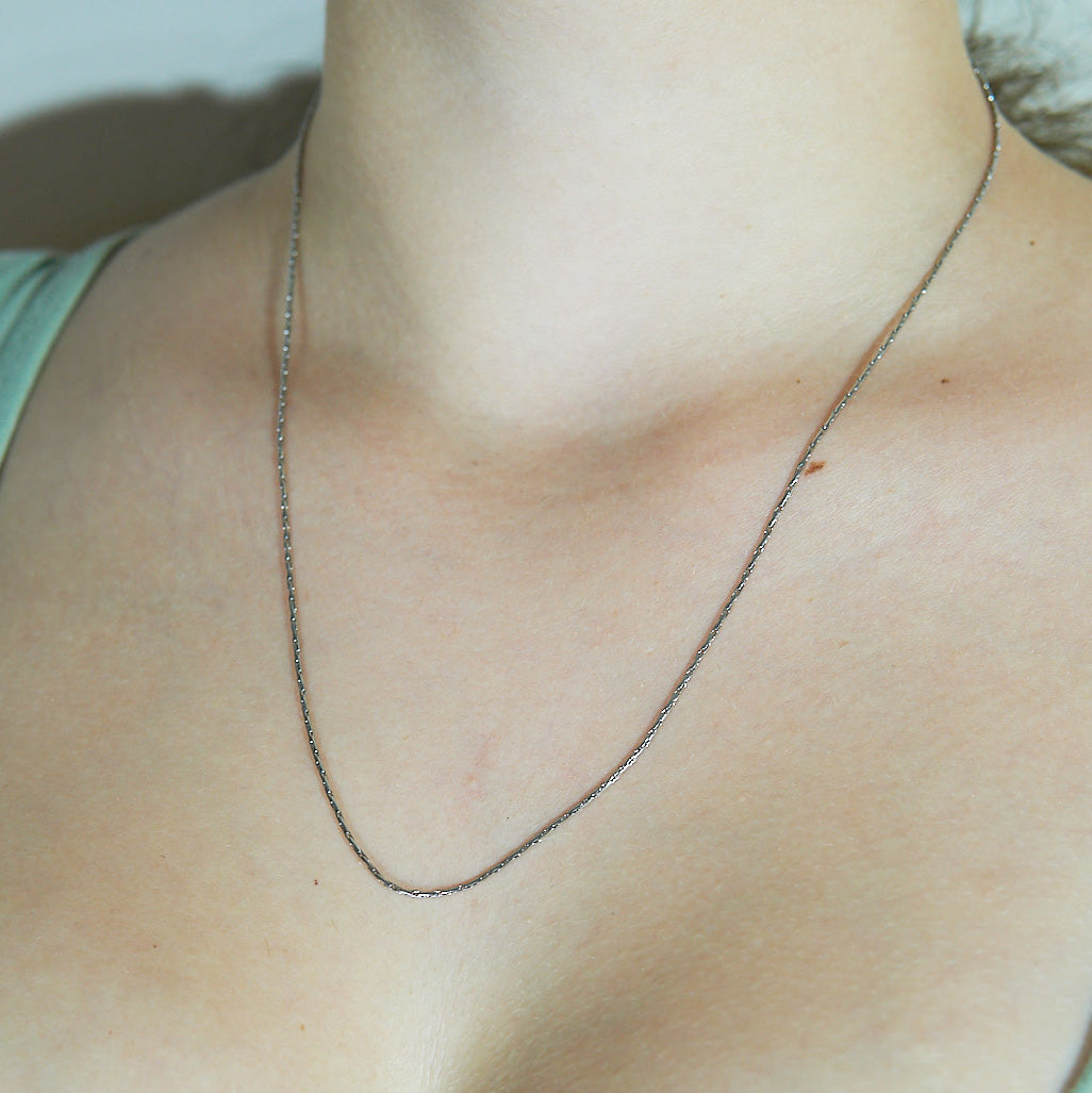Thin rope chain