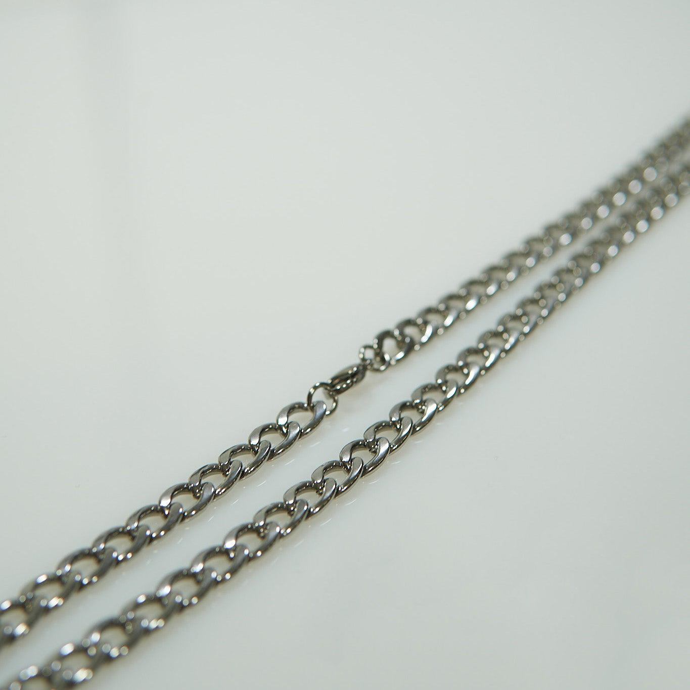 Small cuban chain