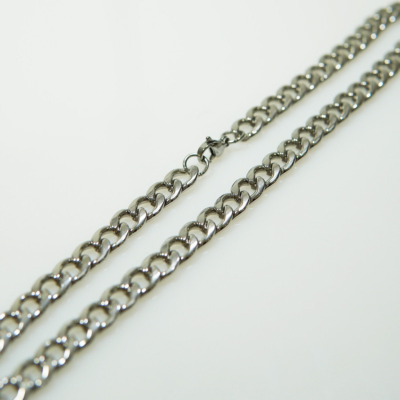 Medium cuban chain