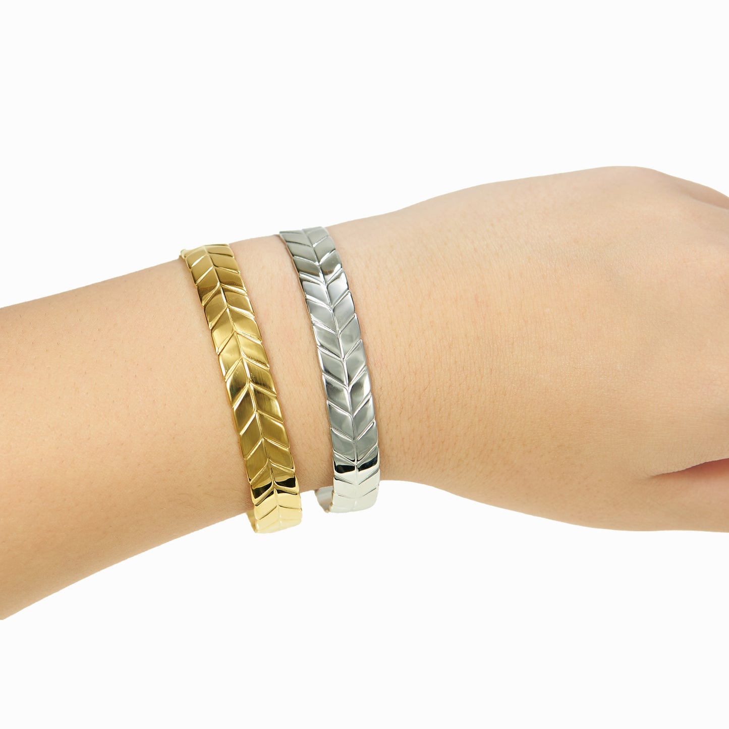 Leaf cuff