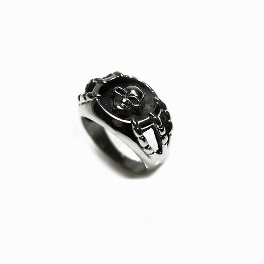 Silver skull ring