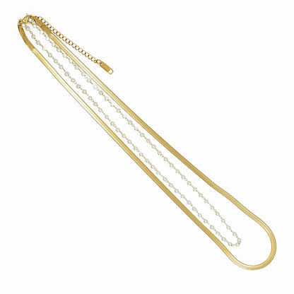 Snake chain with pearls