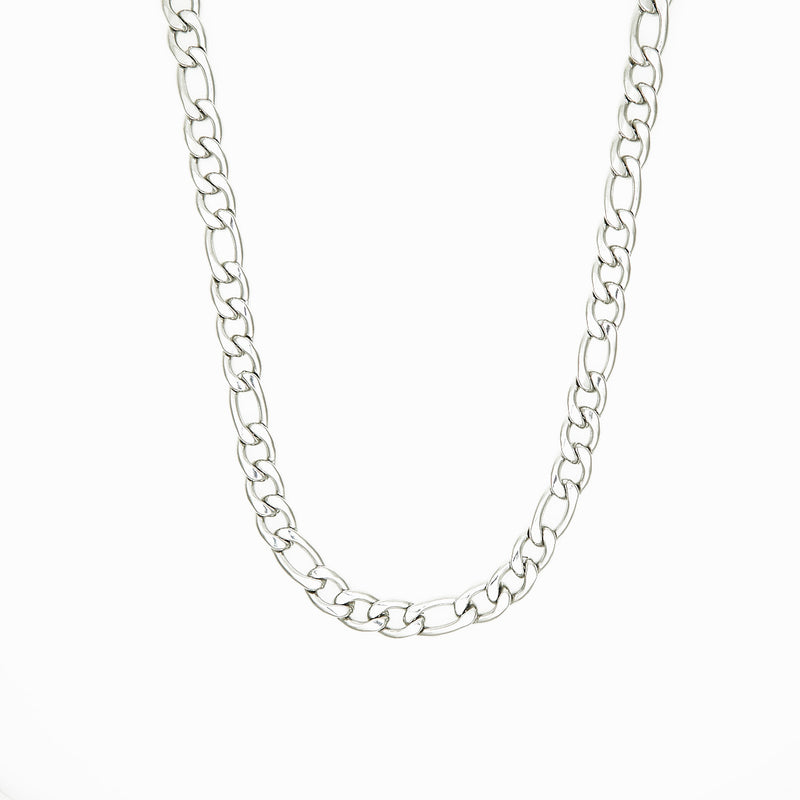 Large cuban chain with pattern