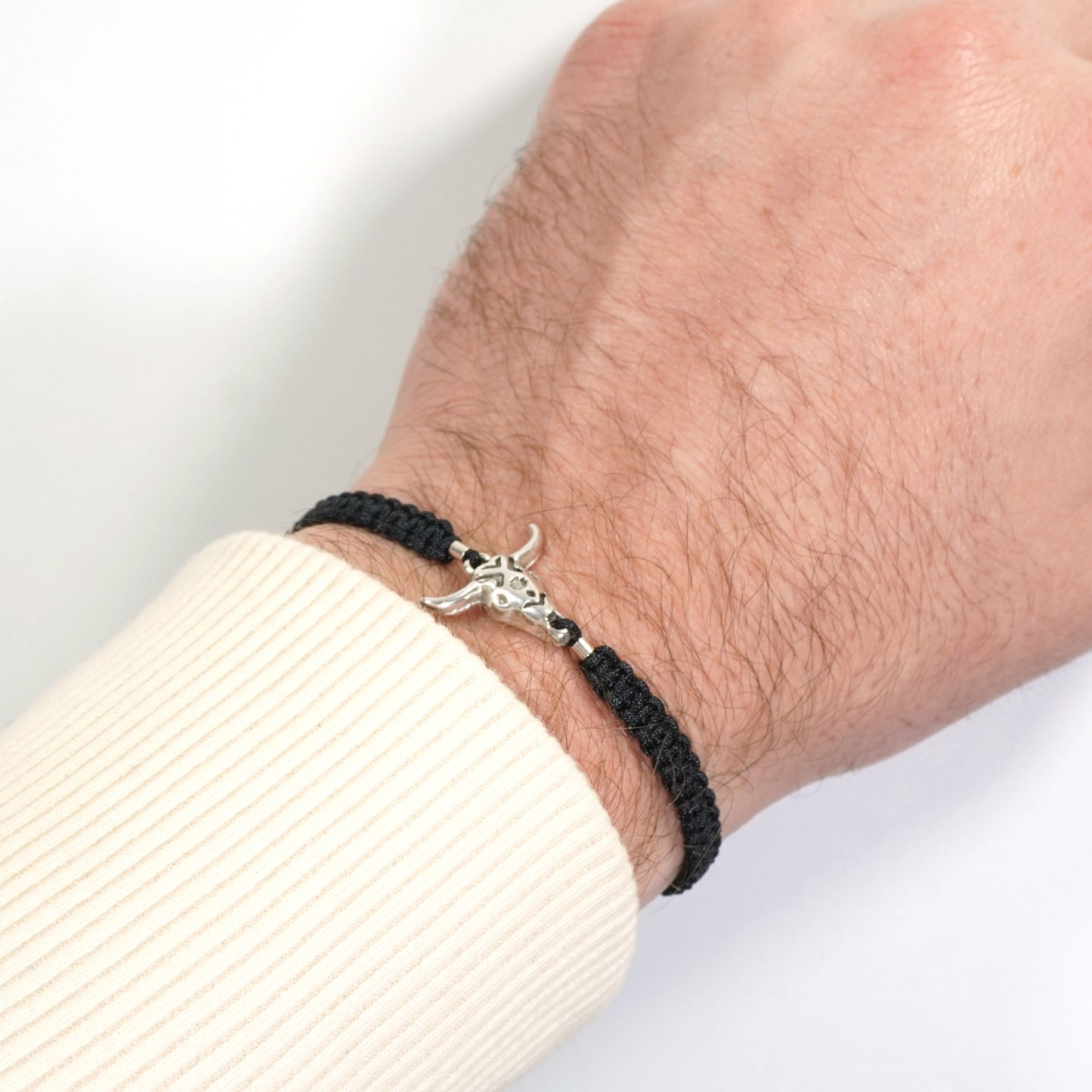 Macrame Bull bracelet