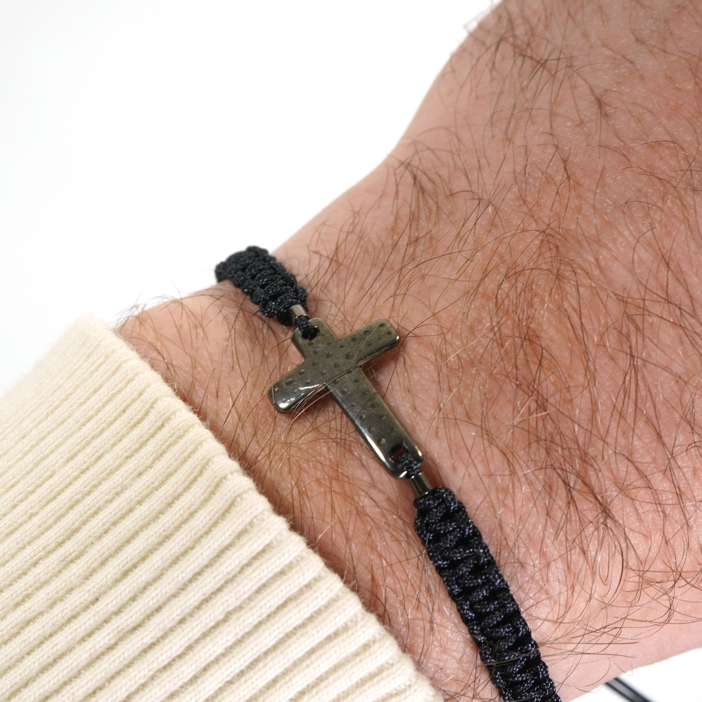 Macrame Cross bracelet